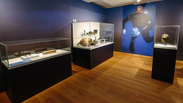 Inplas help Ashmolean museum visitors discover treasure in Storms, Wars and Shipwrecks